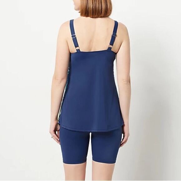 Denim & Co. Beach V-Neck Handkerchief Tankini with Bike Short - Picture 2 of 8